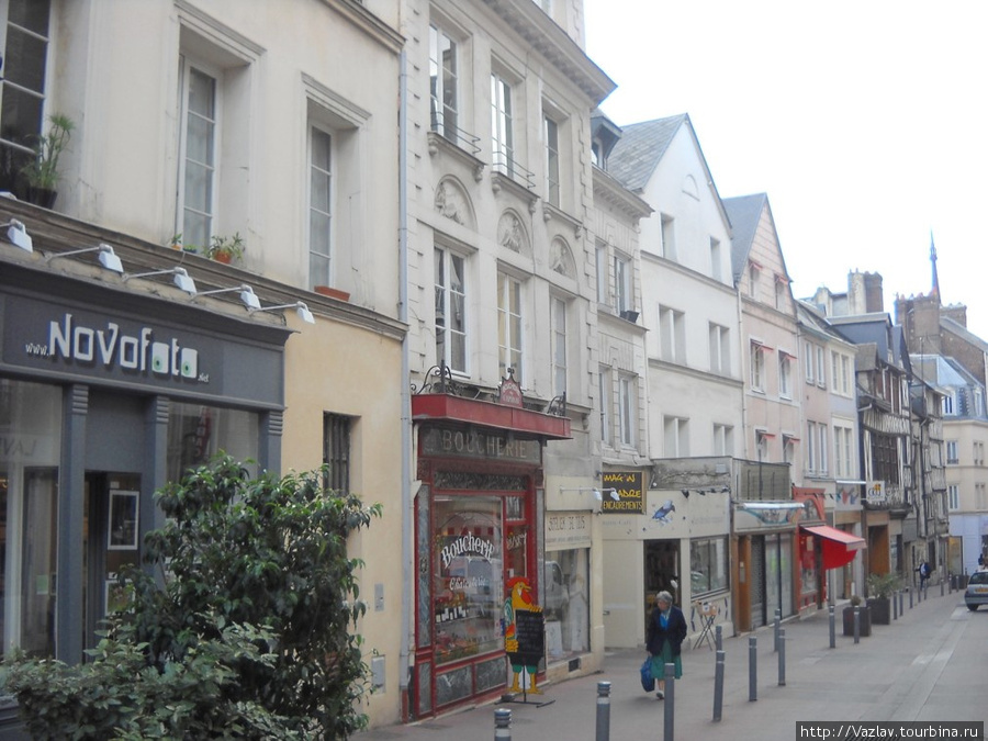 Одна из улиц Руан, Франция