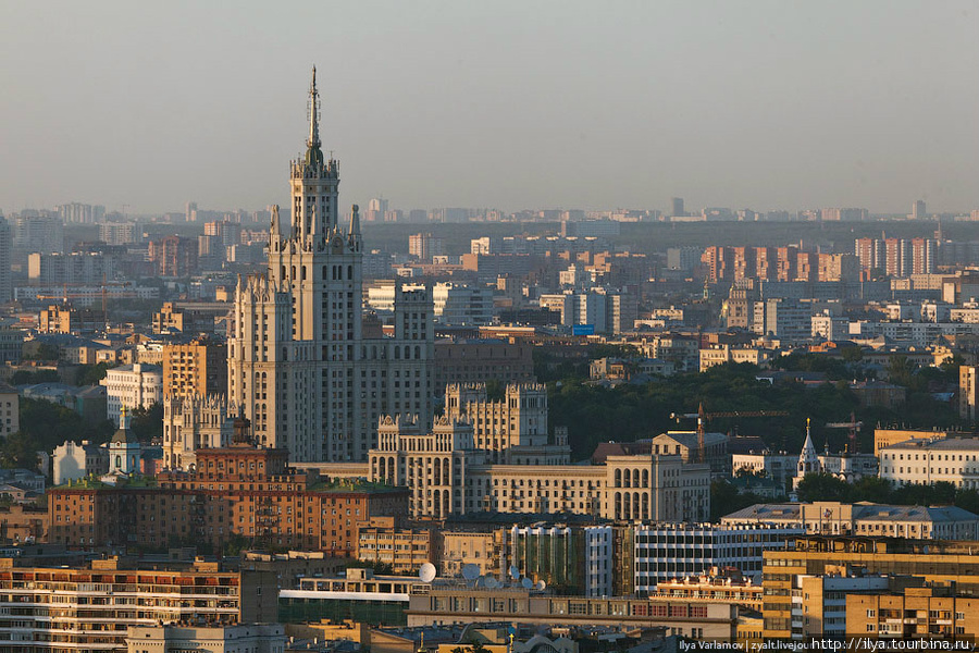 Высотка на Котельнической набережной. Москва, Россия