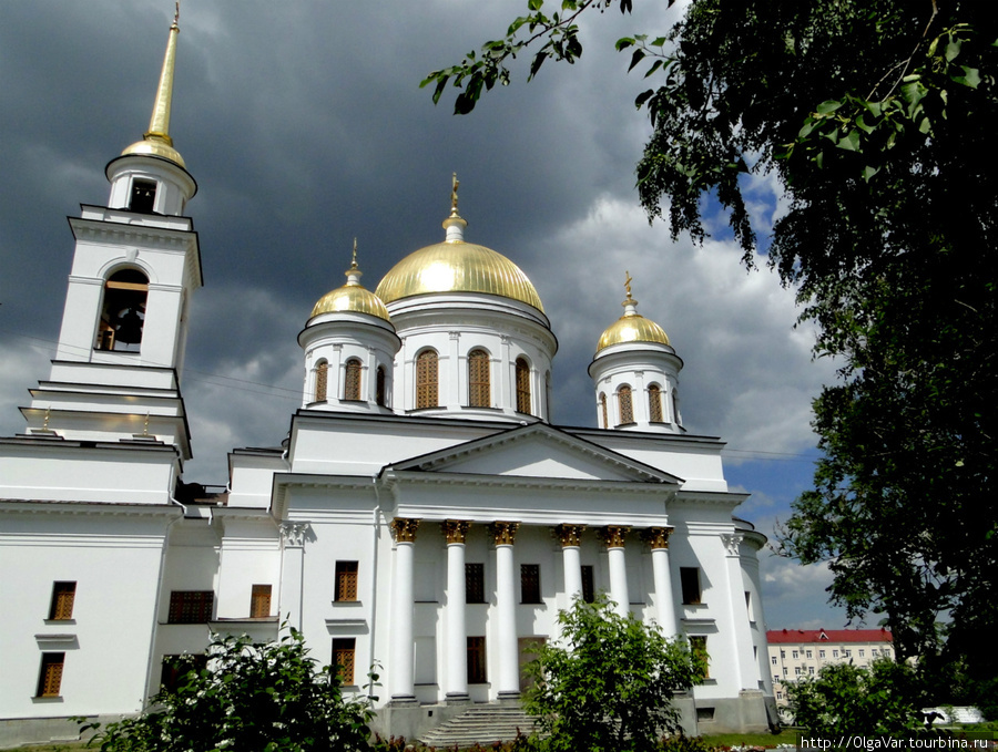 Собор Александра Невского — заложен в 1814 году Екатеринбург, Россия