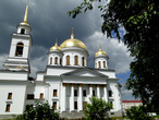 Собор Александра Невского — заложен в 1814 году