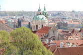 Вид на Прагу и собор св.Николая ражского Града из Пражского Града