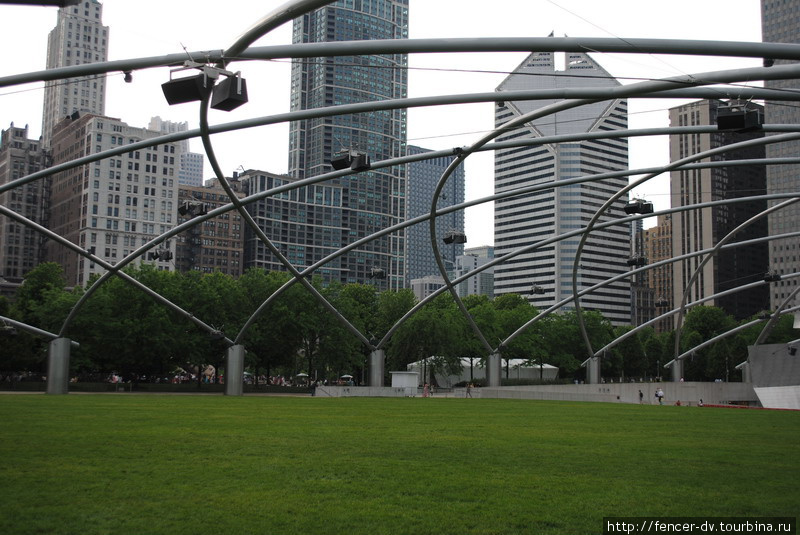 Jay Pritzker Pavilion или концертная площадка будущего Чикаго, CША