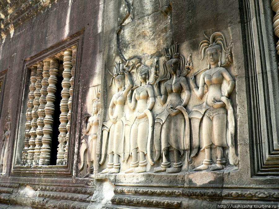 Рельефы Ангкор Вата Ангкор (столица государства кхмеров), Камбоджа