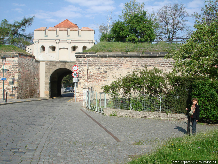 Таборские ворота, вход от метро Прага, Чехия