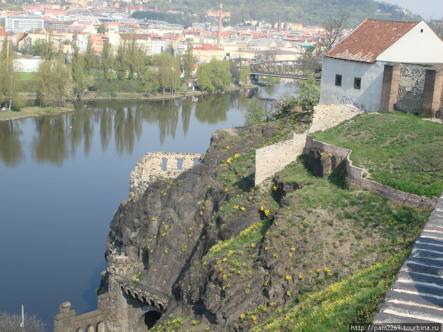 Остатки кладки сторожевой башни Либушина баня Прага, Чехия