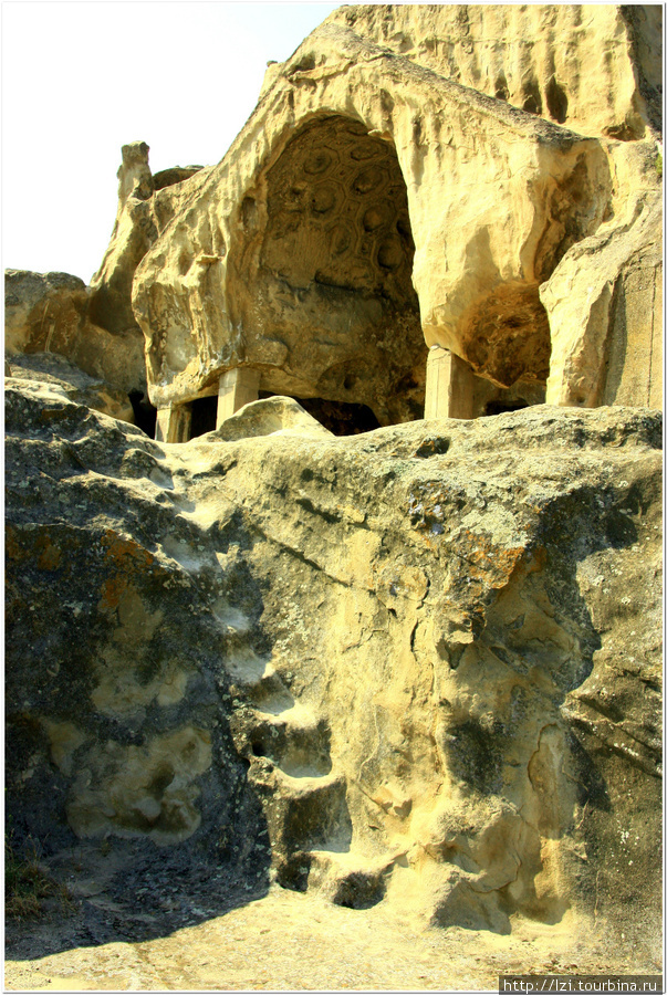 Уплисцихе-древний город в скалах Пещерный город Уплисцихе, Грузия