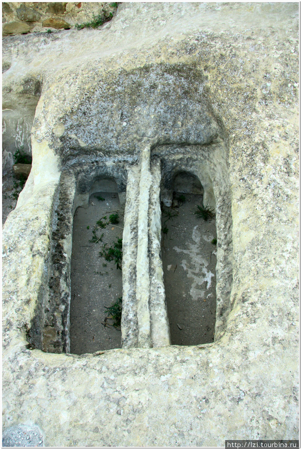 Уплисцихе-древний город в скалах Пещерный город Уплисцихе, Грузия